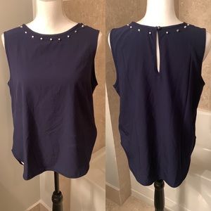(2FOR$20) FOREVER 21 Studded Navy Top